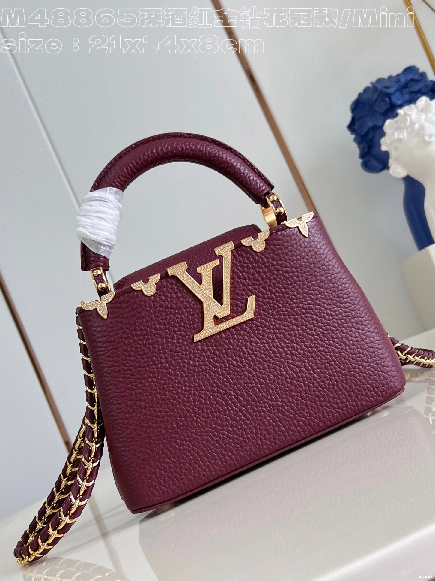 Cheap MINI-21*14*8CM VUITTON CAPUCINES LOUIS 0710